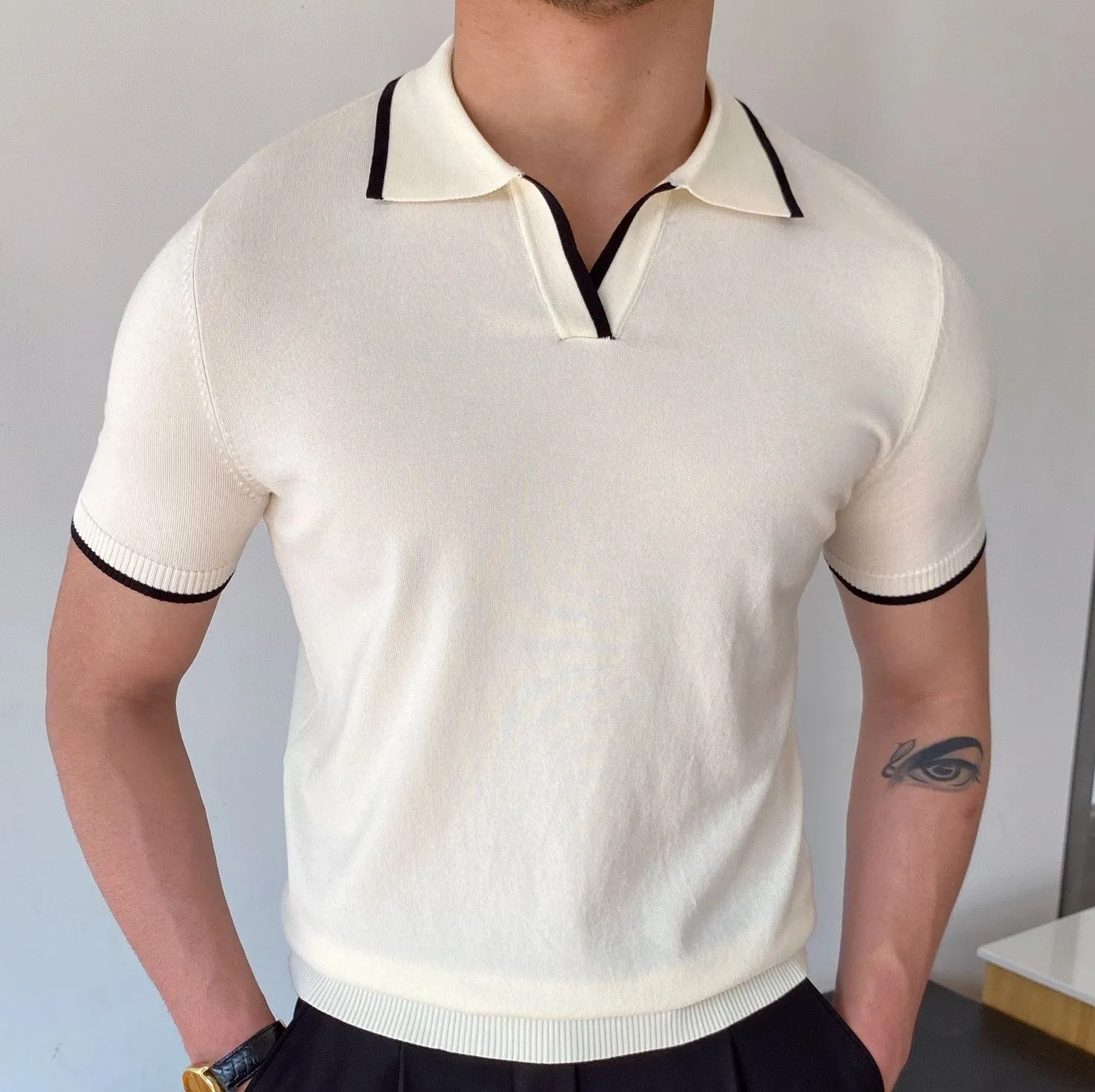 Classic Knit Polo - Timeless Elegance