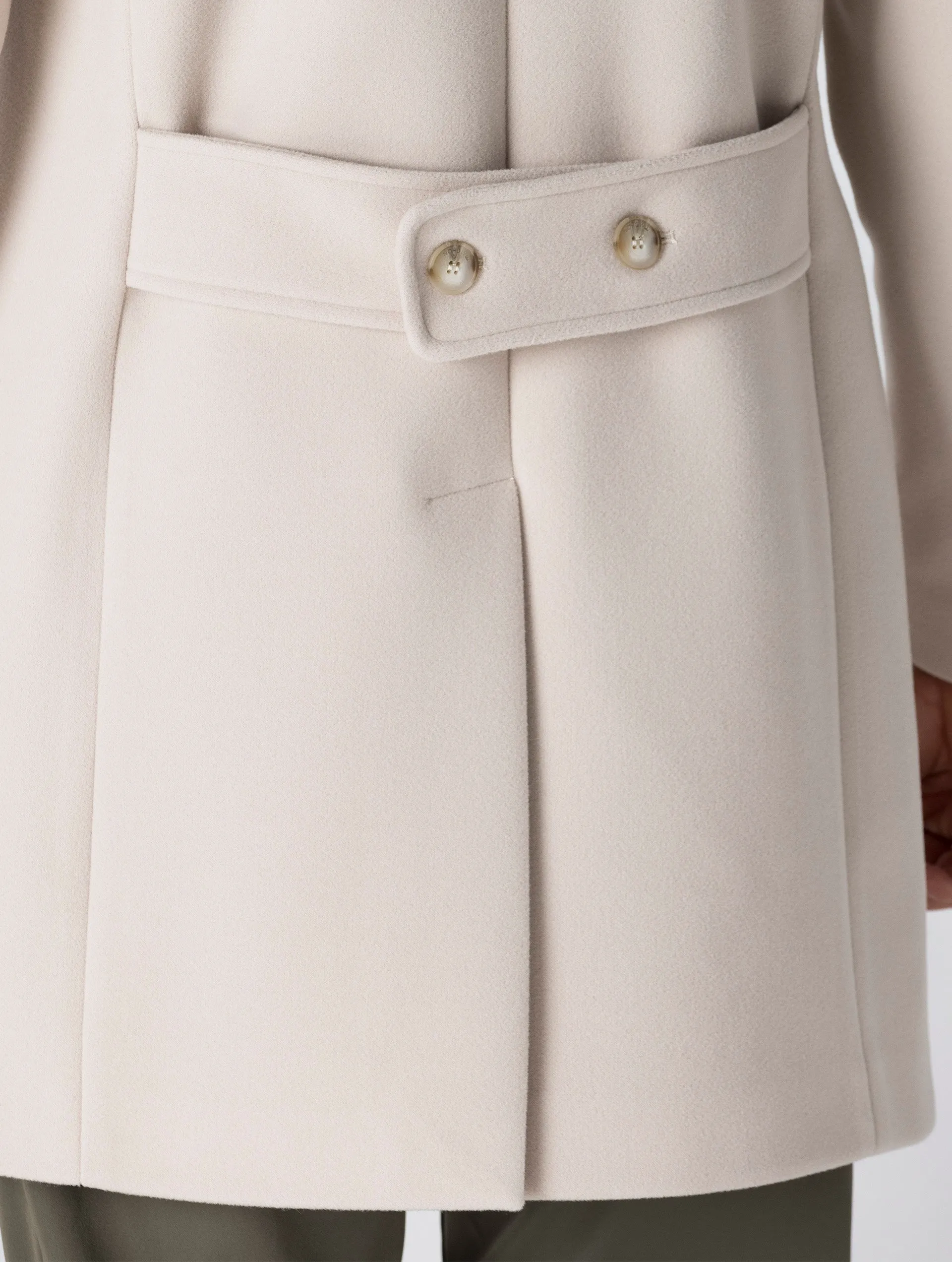 HUGO DOUBLE BREASTED COAT IN KASHA